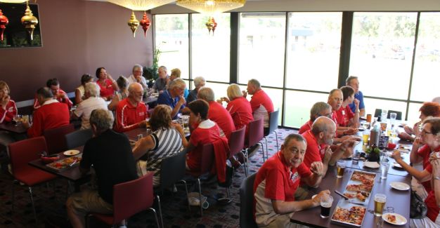Illawarra Chapter members at Figgy Bowlo